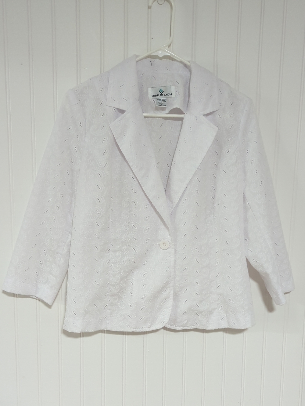 erin london White Eyelet Single-Button Blazer